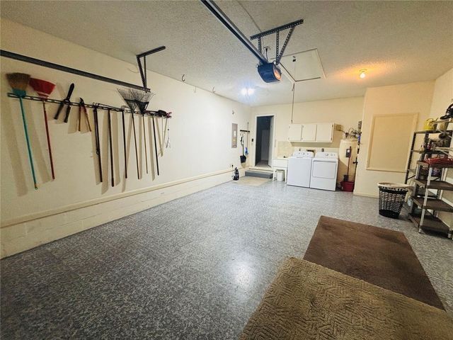 8431 SW 90TH LANE E, Ocala, FL 34481