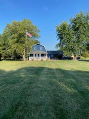 763 S 575 W, Hebron, IN 46341