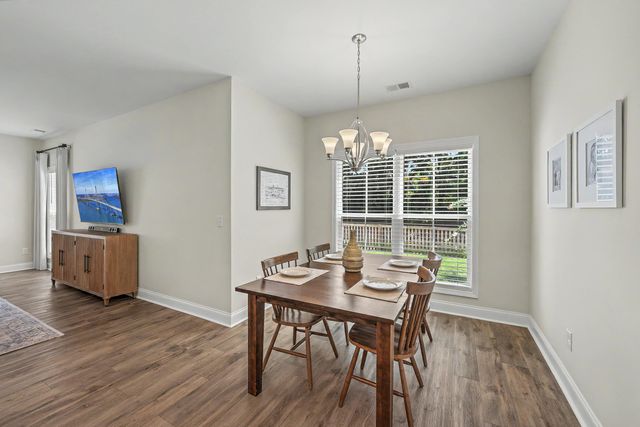 866 Blackbear Drive, Edisto Island, SC 29438