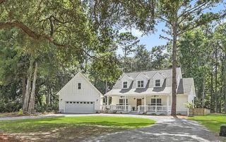 866 Blackbear Drive, Edisto Island, SC 29438