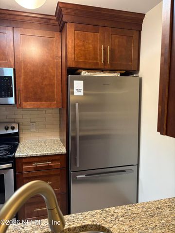 3765 CROWN POINT Road 7, Jacksonville, FL 32257