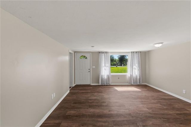 3225 N 74th Street, Kansas City, KS 66109