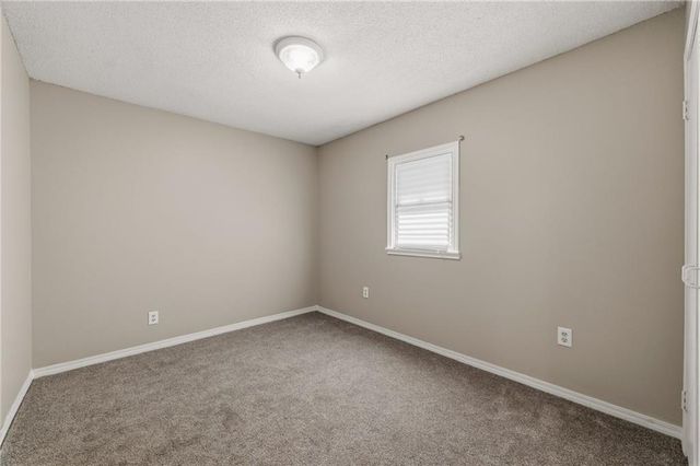 3225 N 74th Street, Kansas City, KS 66109