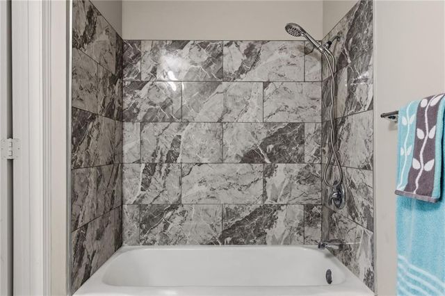 3225 N 74th Street, Kansas City, KS 66109