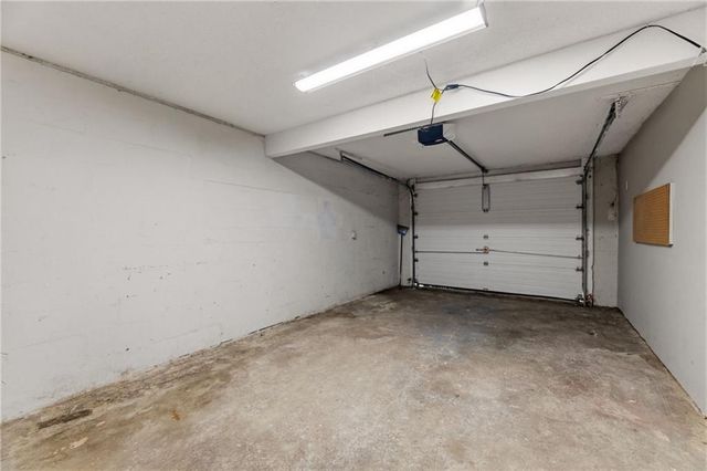 3225 N 74th Street, Kansas City, KS 66109