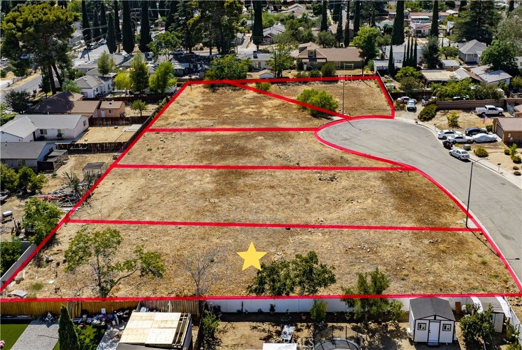 Image 1 of property listing at 0 King, Banning, CA 92220