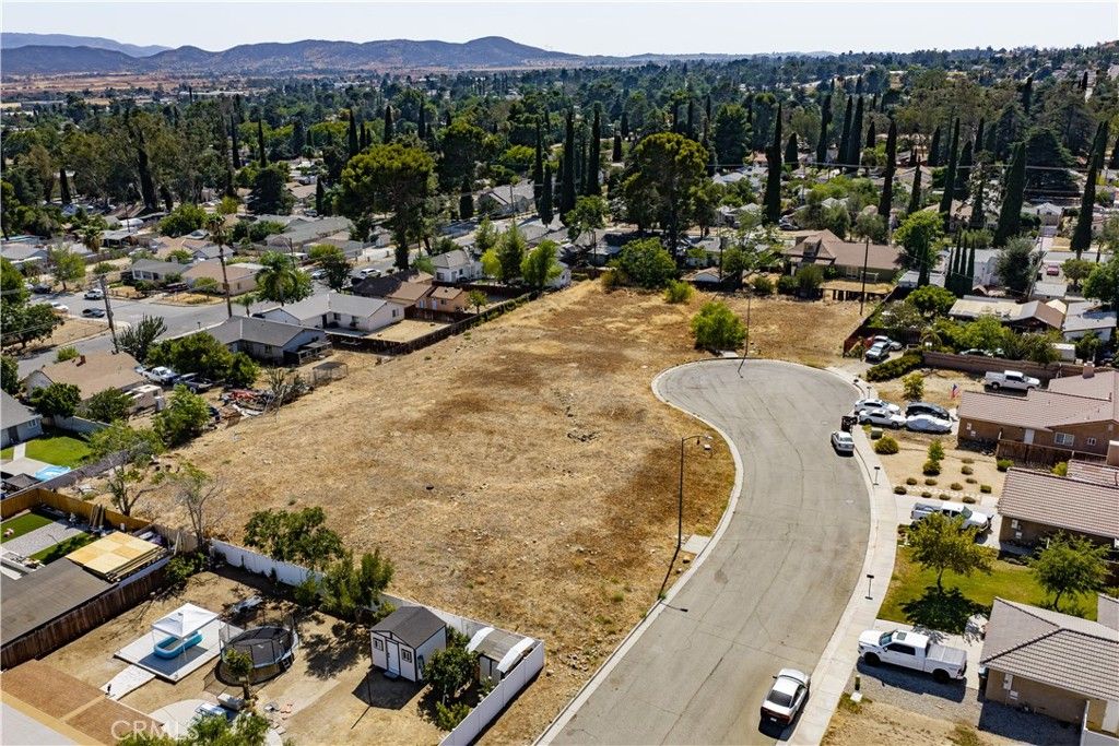 Image 25 of property listing at 0 King, Banning, CA 92220