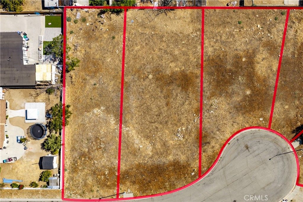 Image 3 of property listing at 0 King, Banning, CA 92220