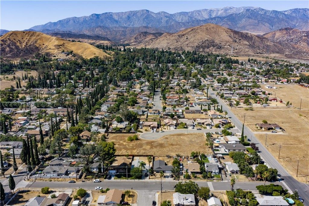 Image 7 of property listing at 0 King, Banning, CA 92220