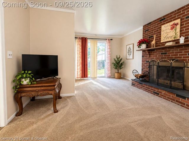 15251 Wildwood, Roseville, MI 48066