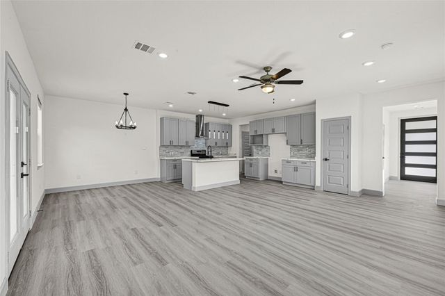 13503 Villa Arbor Dr, Houston, TX 77070