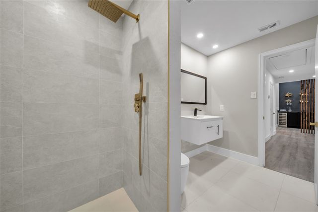 7001 Rocky Top Circle, Dallas, TX 75252