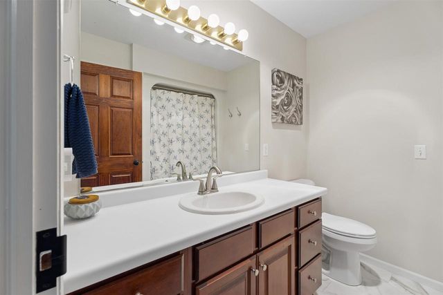 2809 PINE RIDGE ROAD, Oshkosh, WI 54904