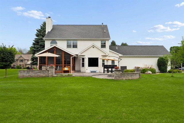 2809 PINE RIDGE ROAD, Oshkosh, WI 54904