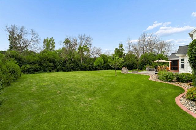 2809 PINE RIDGE ROAD, Oshkosh, WI 54904