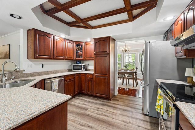 2809 PINE RIDGE ROAD, Oshkosh, WI 54904