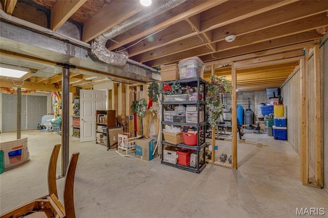 122 Zieba Court, Farmington, MO 63640