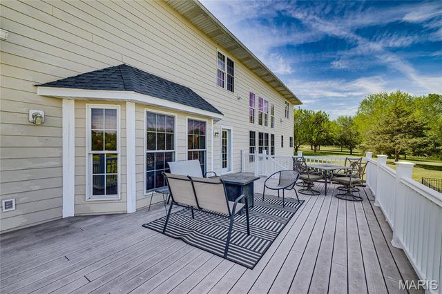 122 Zieba Court, Farmington, MO 63640
