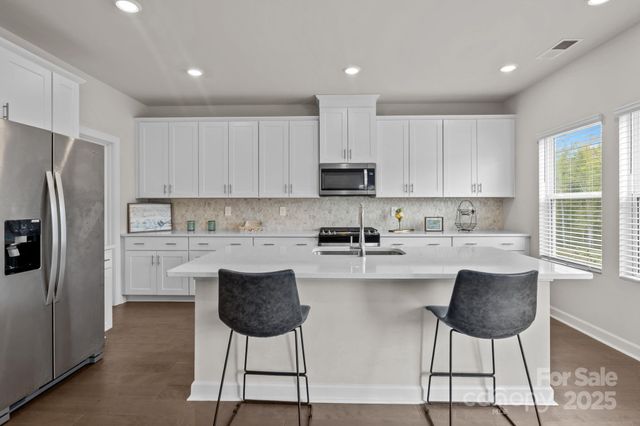 160 Shepherds Landing Drive, Mooresville, NC 28115