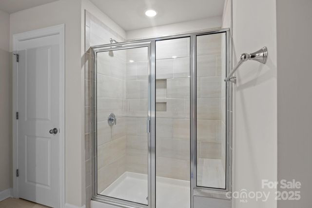 160 Shepherds Landing Drive, Mooresville, NC 28115