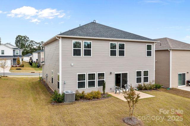 160 Shepherds Landing Drive, Mooresville, NC 28115
