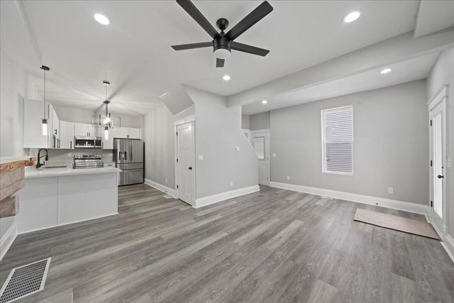 633 7th Avenue, Dayton, KY 41074