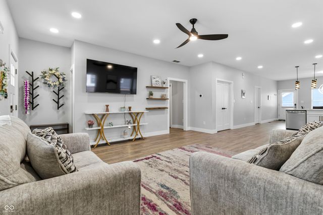 2154 N Harding Street, Indianapolis, IN 46202