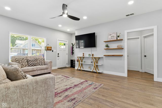 2154 N Harding Street, Indianapolis, IN 46202