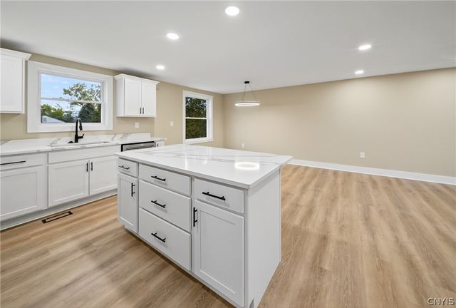 7923 Appleton Road, Cicero, NY 13039