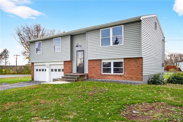 7923 Appleton Road, Cicero, NY 13039