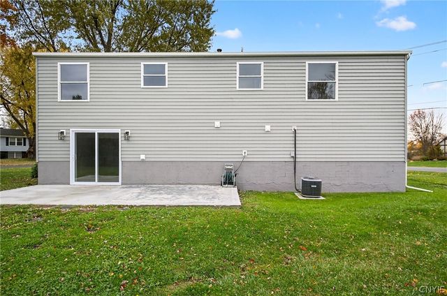 7923 Appleton Road, Cicero, NY 13039