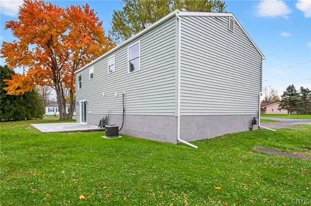 7923 Appleton Road, Cicero, NY 13039