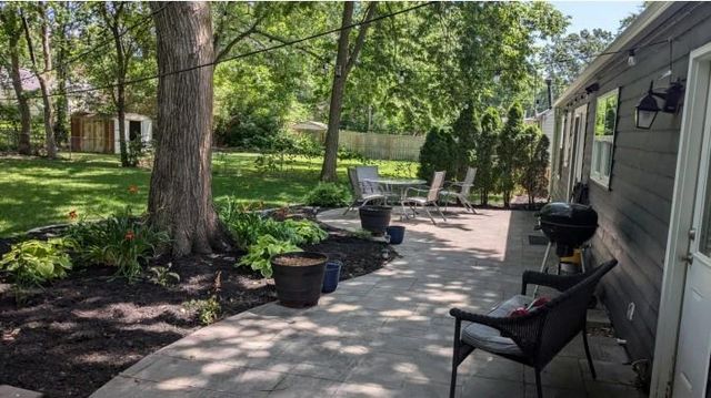 2512 W 77th Street, Prairie Village, KS 66208