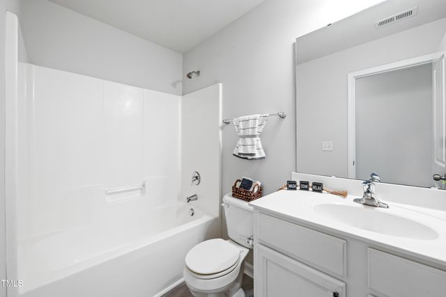 16 Averasboro Drive, Clayton, NC 27520