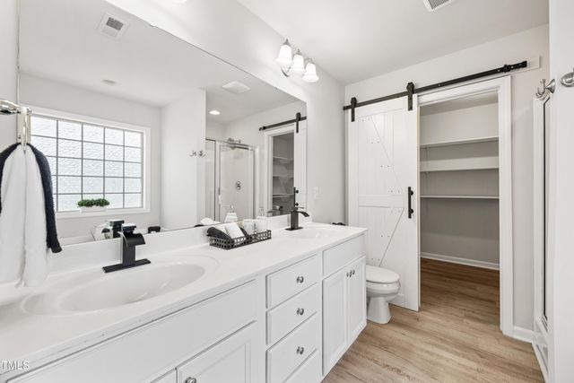 16 Averasboro Drive, Clayton, NC 27520