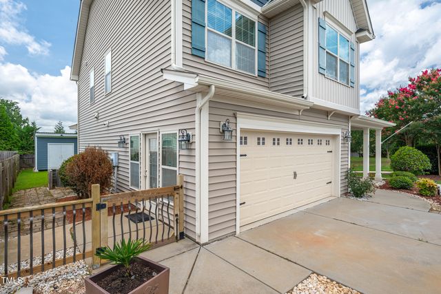 16 Averasboro Drive, Clayton, NC 27520