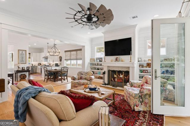 309 Peachtree Street, St. Simons, GA 31522