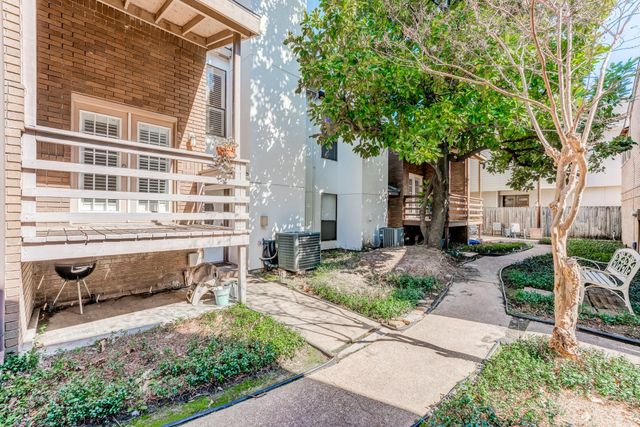 708 Fowler Street, Houston, TX 77007