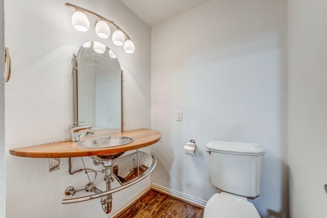 708 Fowler Street, Houston, TX 77007