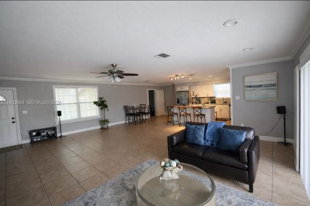 19835 NE 11th Ct, Miami, FL 33179