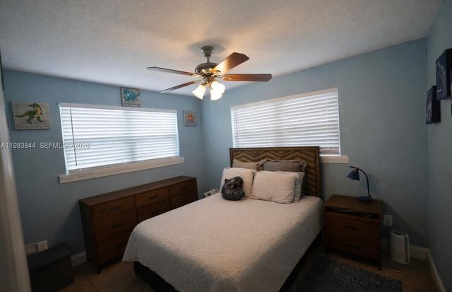 19835 NE 11th Ct, Miami, FL 33179