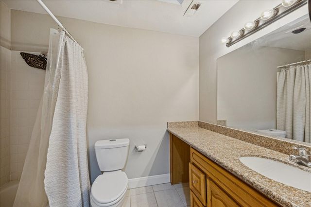 1615 Prairie Mark Lane, Houston, TX 77077