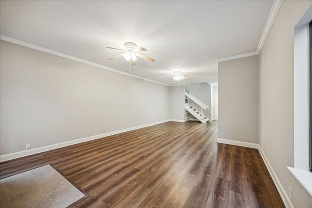 1615 Prairie Mark Lane, Houston, TX 77077