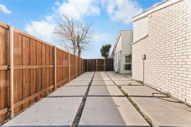 7500 Independence Drive, The Colony, TX 75056