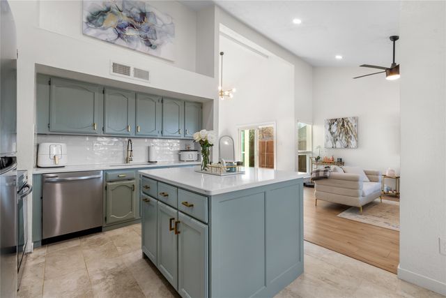 7500 Independence Drive, The Colony, TX 75056