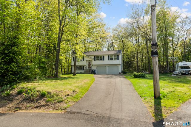 85 Mossa Drive, Bristol, CT 06010