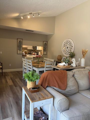 4591 E Holly Lake Drive, Lake Worth, FL 33463