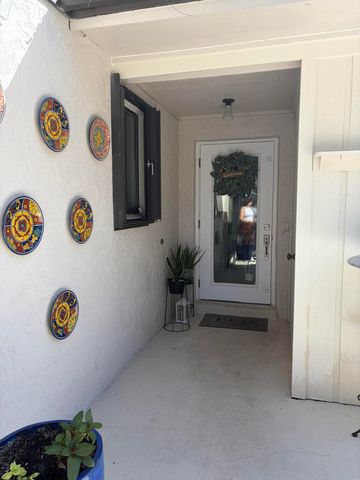 4591 E Holly Lake Drive, Lake Worth, FL 33463