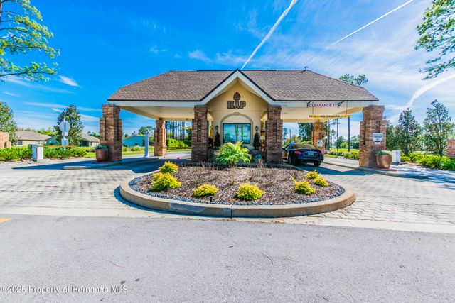 18129 Baywood Forest, Hudson, FL 34667