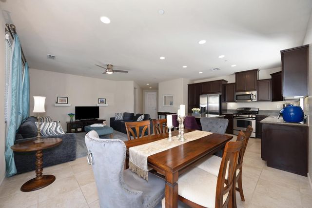 4038 Pinoche Peak Way, Rancho Cordova, CA 95742